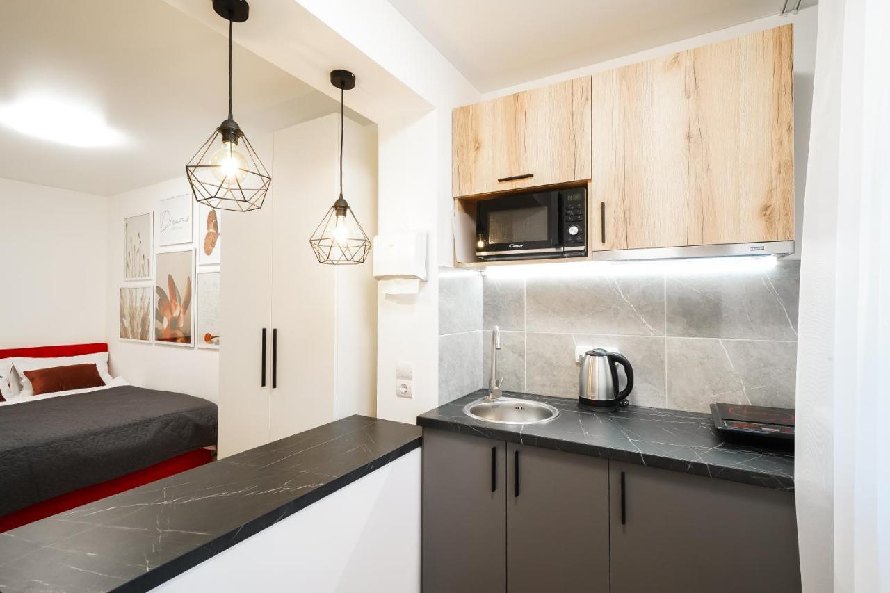 Myfreedom Апартаменти Інститут Серця Kiev Exterior foto